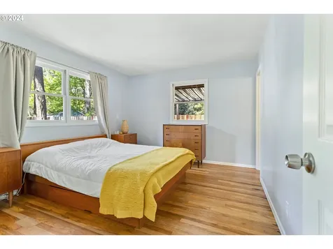 16309 Lake Forest Boulevard Lake Oswego OR 97035