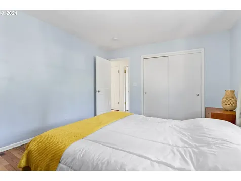 16309 Lake Forest Boulevard Lake Oswego OR 97035