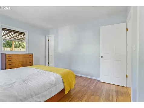16309 Lake Forest Boulevard Lake Oswego OR 97035