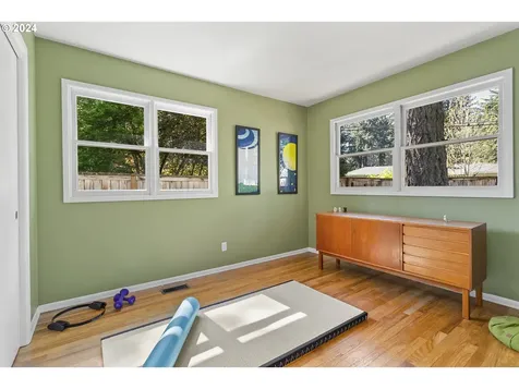 16309 Lake Forest Boulevard Lake Oswego OR 97035
