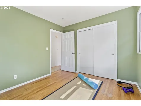 16309 Lake Forest Boulevard Lake Oswego OR 97035