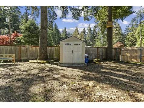 16309 Lake Forest Boulevard Lake Oswego OR 97035