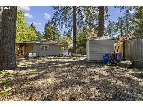 16309 Lake Forest Boulevard Lake Oswego OR 97035