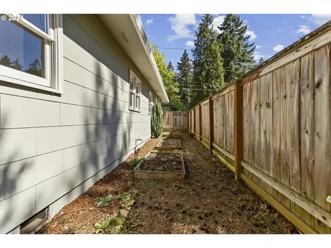 16309 Lake Forest Boulevard Lake Oswego OR 97035
