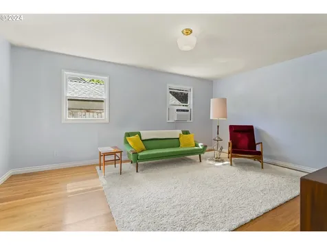 16309 Lake Forest Boulevard Lake Oswego OR 97035