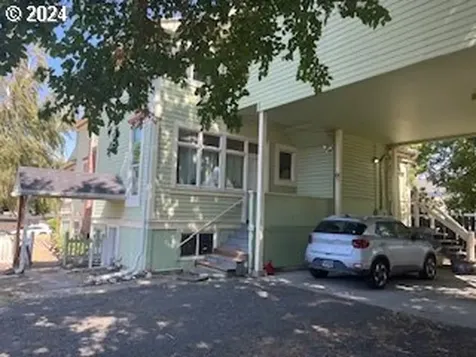 214 E 7th Place The Dalles OR 97058