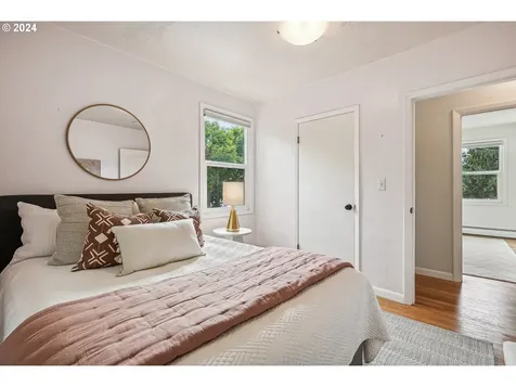 1532 Se Tolman Street Portland OR 97202