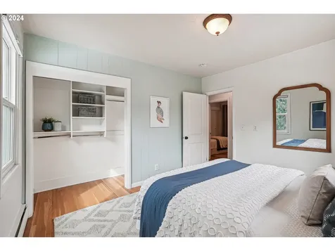 1532 Se Tolman Street Portland OR 97202