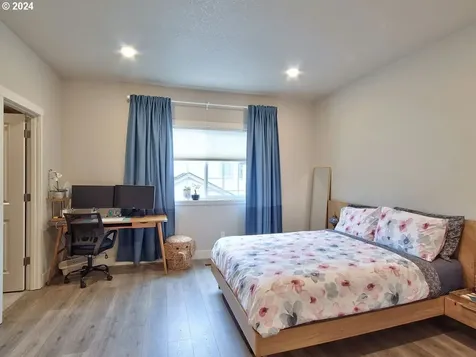 14257 SW 168th Avenue Portland OR 97224