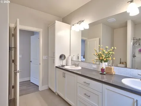 14257 SW 168th Avenue Portland OR 97224