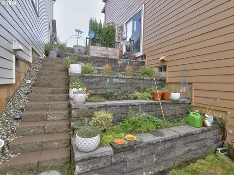 14257 SW 168th Avenue Portland OR 97224