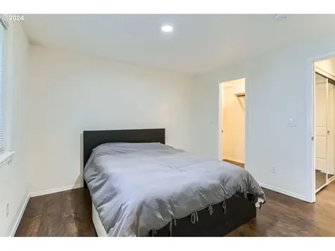 19717 SW Murphy Street Beaverton OR 97078
