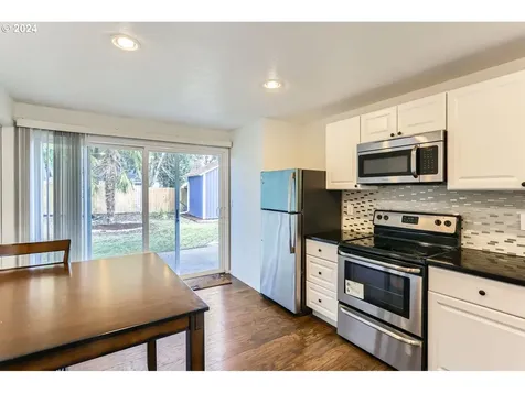 19717 SW Murphy Street Beaverton OR 97078