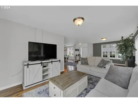 206 Sunday Drive Creswell OR 97426