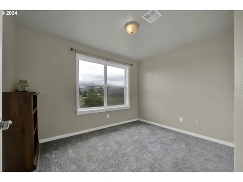 206 Sunday Drive Creswell OR 97426
