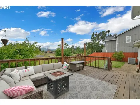 206 Sunday Drive Creswell OR 97426