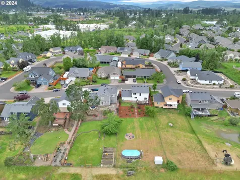 206 Sunday Drive Creswell OR 97426