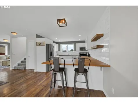 206 Sunday Drive Creswell OR 97426