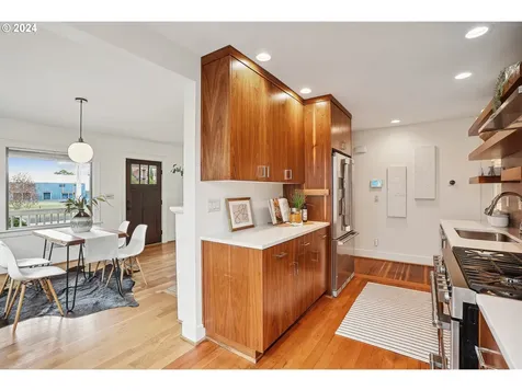 5315 N Kerby Avenue Portland OR 97217