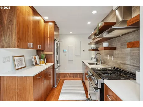 5315 N Kerby Avenue Portland OR 97217