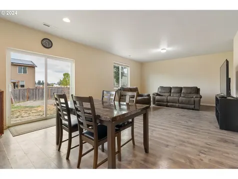 857 Bear Creek Drive Molalla OR 97038