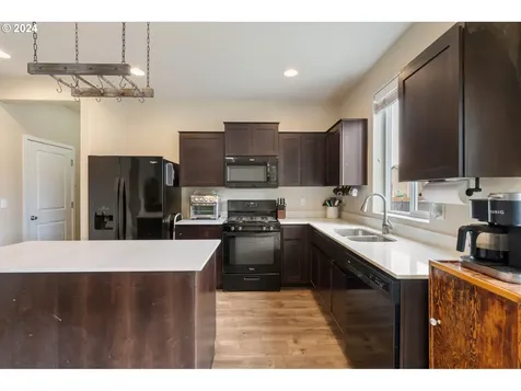 857 Bear Creek Drive Molalla OR 97038