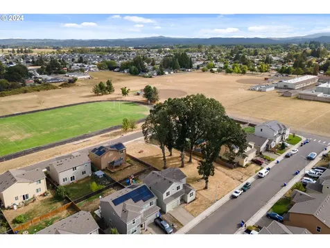 857 Bear Creek Drive Molalla OR 97038