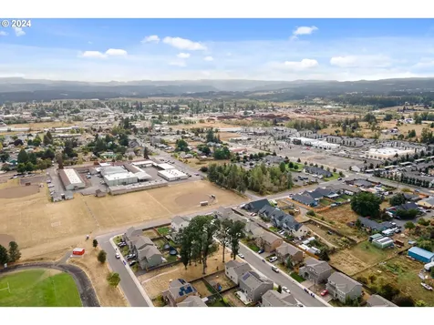 857 Bear Creek Drive Molalla OR 97038