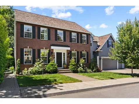 12715 Adrian Court Lake Oswego OR 97034