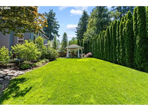 12715 Adrian Court Lake Oswego OR 97034
