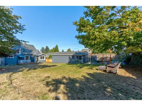 8826 Ne Webster Street Portland OR 97220