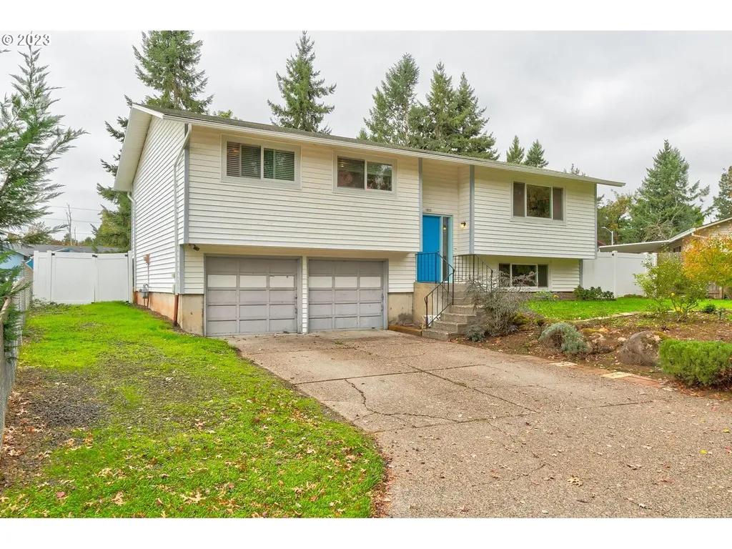 19223 Whitney Lane Oregon City OR 97045