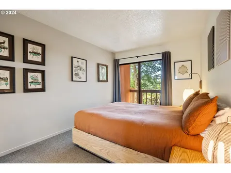 2014 16th Avenue Forest Grove OR 97116
