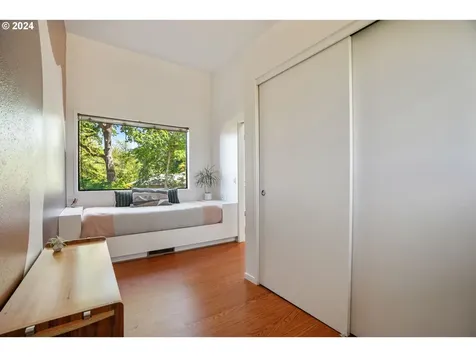 2014 16th Avenue Forest Grove OR 97116
