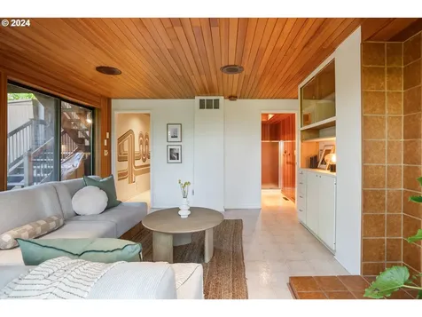 2014 16th Avenue Forest Grove OR 97116