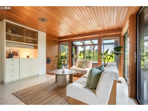 2014 16th Avenue Forest Grove OR 97116