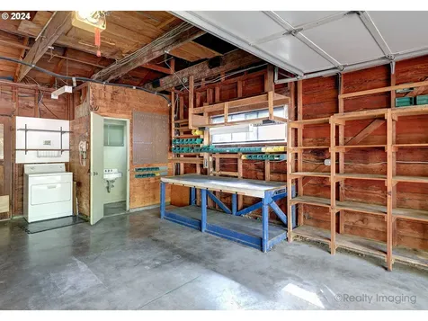 7950 Sw 83rd Avenue Portland OR 97223