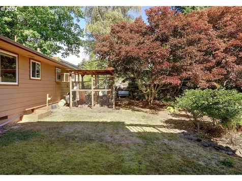 7950 Sw 83rd Avenue Portland OR 97223