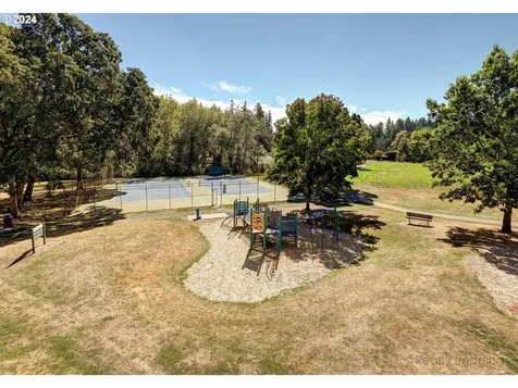 7950 Sw 83rd Avenue Portland OR 97223