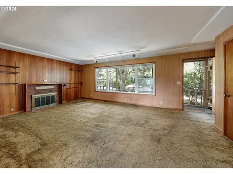 7950 Sw 83rd Avenue Portland OR 97223