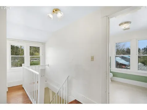 34708 S Meridian Road Woodburn OR 97071