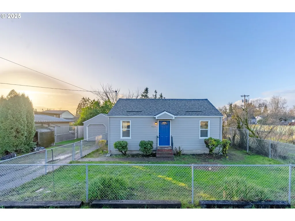 4689 Thorman Avenue NE Keizer OR 97303