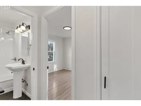 4689 Thorman Avenue NE Keizer OR 97303