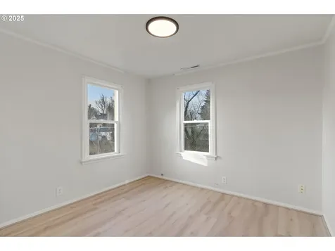 4689 Thorman Avenue NE Keizer OR 97303