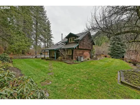 5152 W Evans Creek Road Rogue River OR 97537