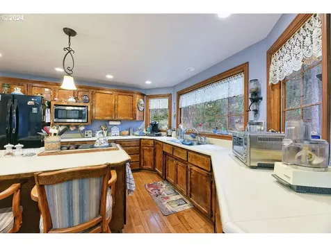 5152 W Evans Creek Road Rogue River OR 97537