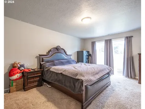 144 E Jadon Drive Lebanon OR 97355