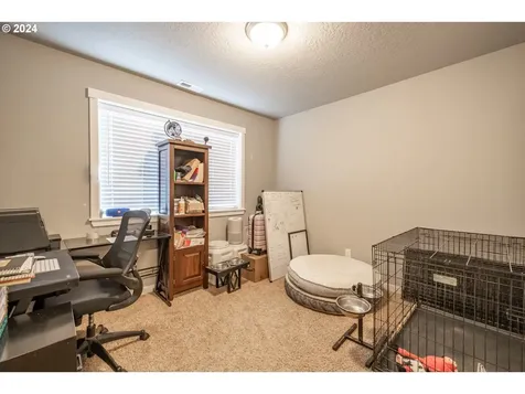 144 E Jadon Drive Lebanon OR 97355