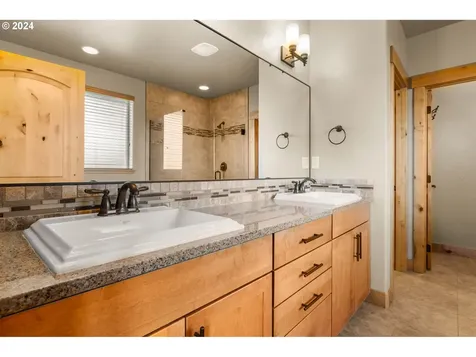 63164 Via Toscana Bend OR 97703