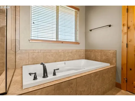 63164 Via Toscana Bend OR 97703